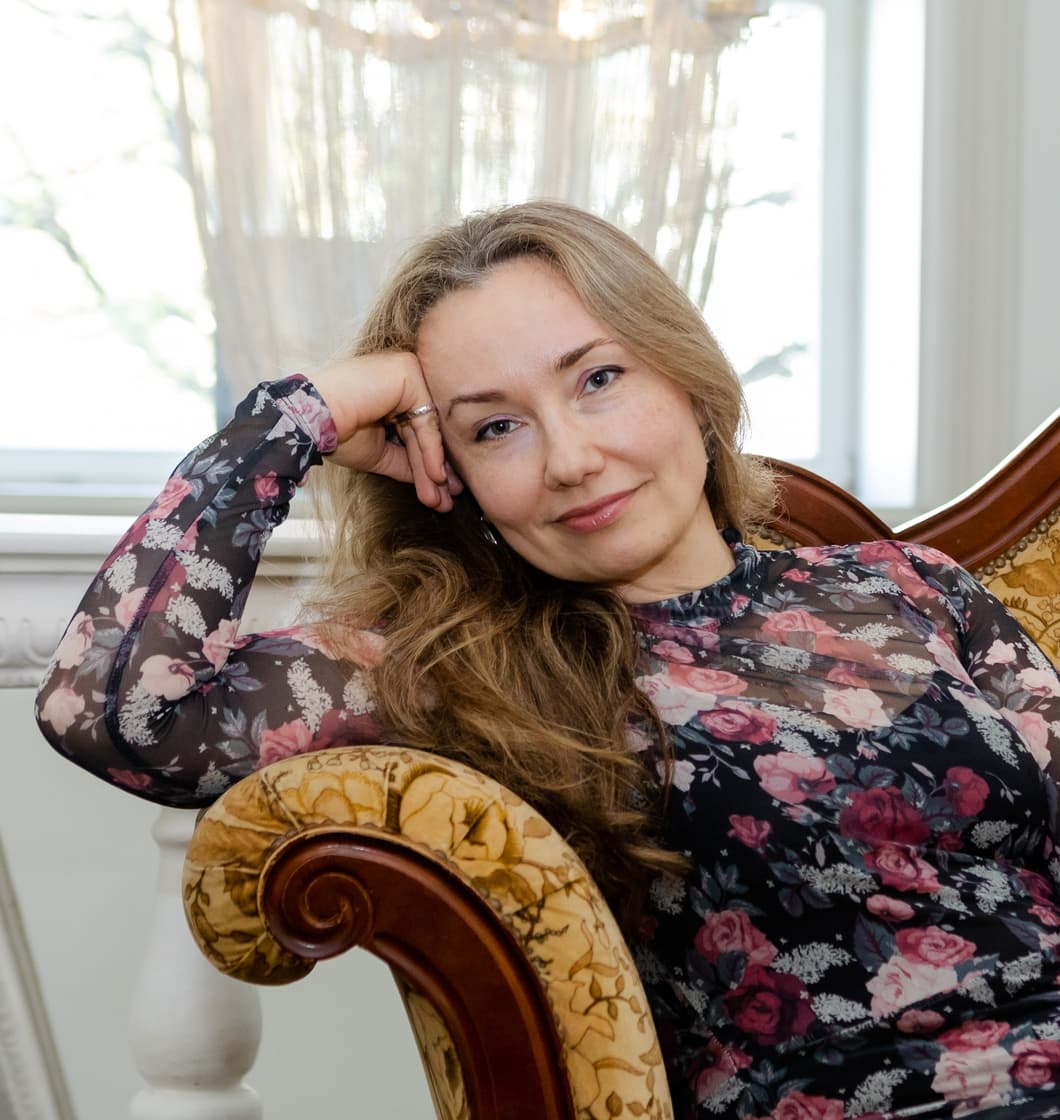 Алёна Фролова